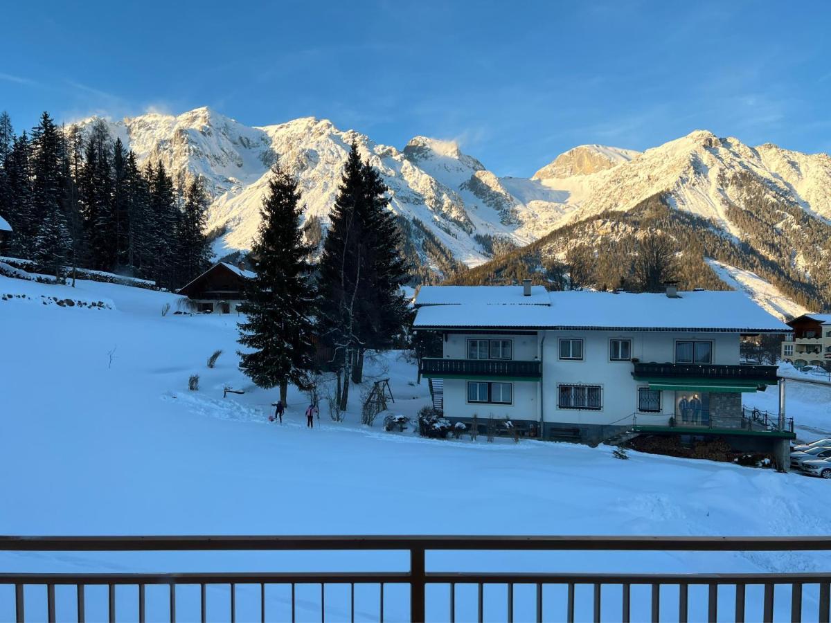 Appartement Alpengefuehl Am Dachstein ラムサウ・アム・ダッハシュタイン エクステリア 写真